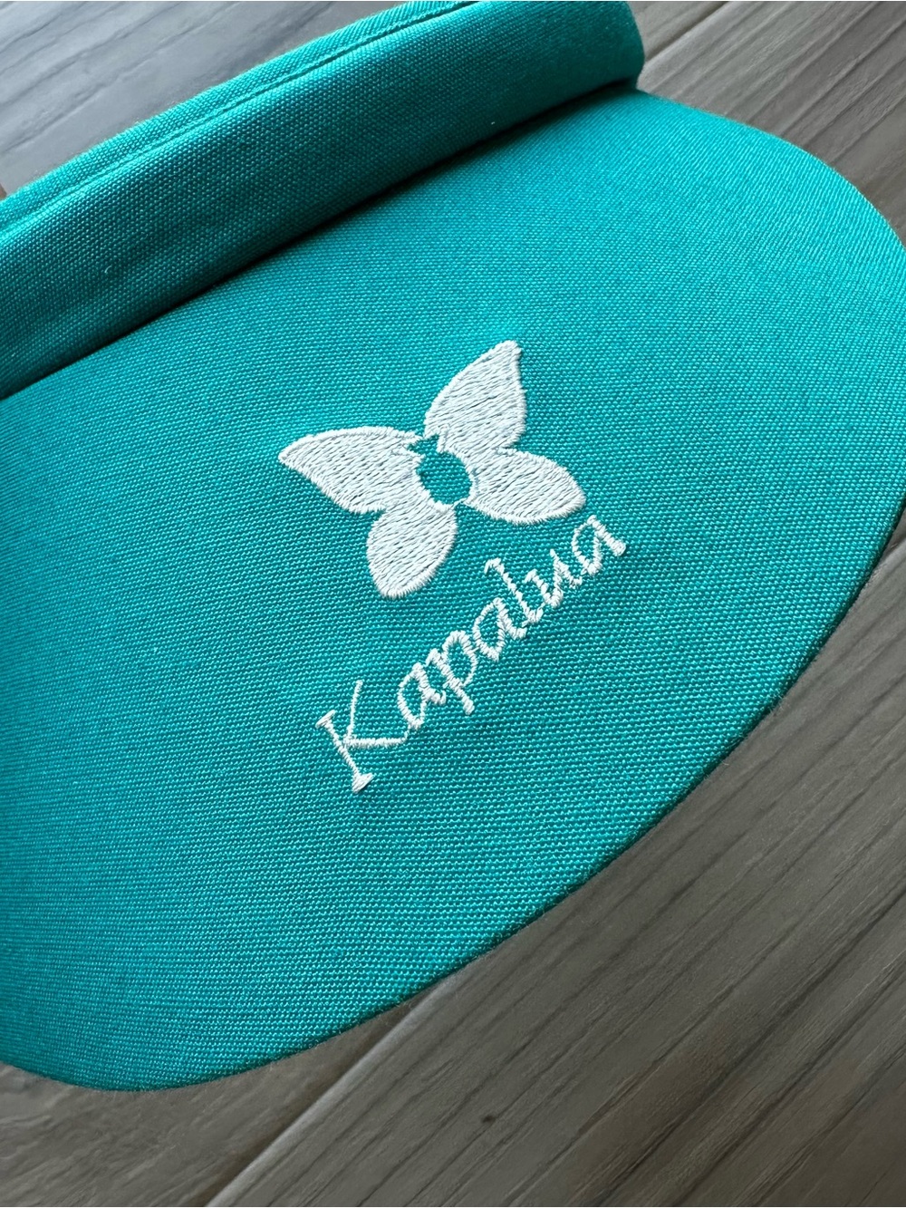 Vintage Kapalua Women’s Visor - Picture 3 of 5
